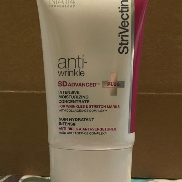 StriVectin Anti-Wrinkle SD Advanced Plus Cream - White and Red - Picture 1 of 2